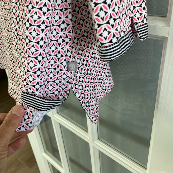 T by Talbots Key-Hole Top 3/4 Sleeve - Picture 6 of 7